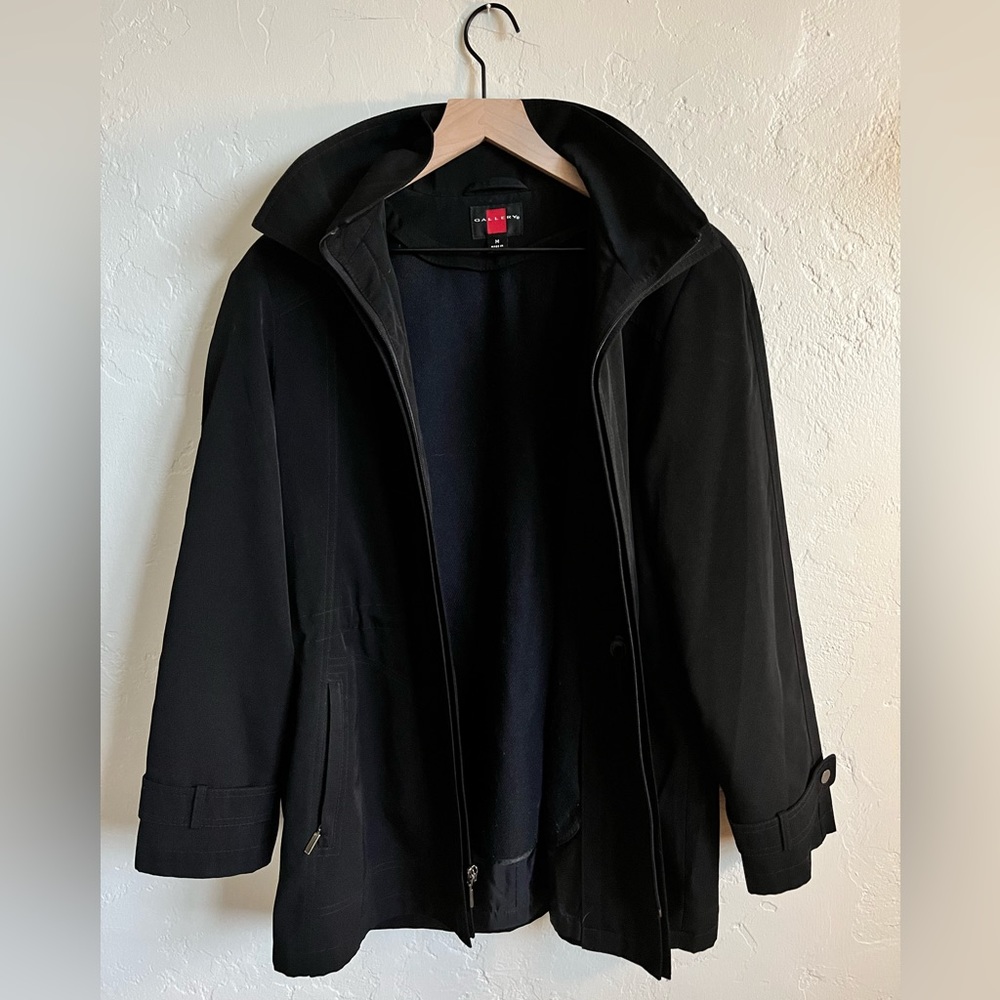 Lined Rain Jacket by GALLERY. Black. Women’s M.